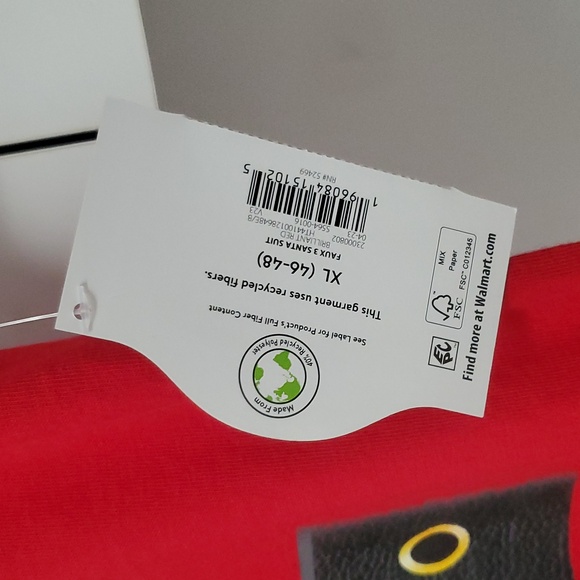 Holiday Santa look tshirt XL NWT pharmacy to find - Picture 5 of 6